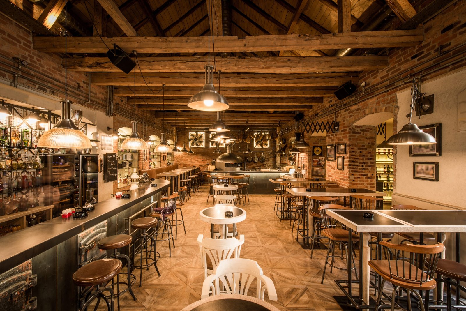 thiết kế quán cafe sách 120m2 tại Đà Nẵng